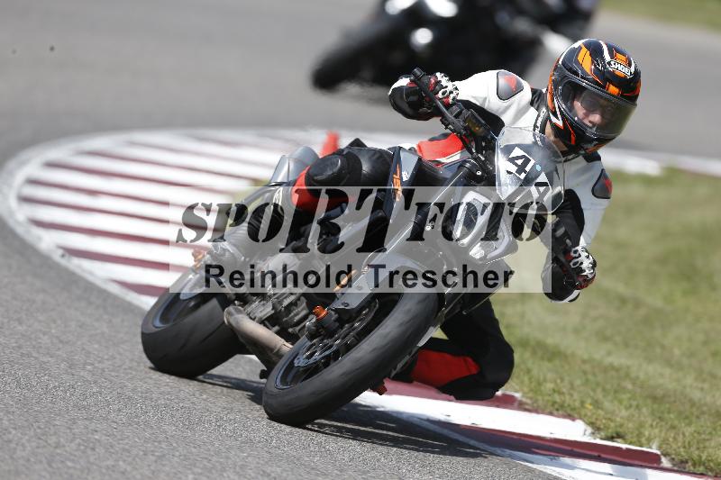 Archiv-2025/49 26.08.2025 Cornu Master School ADR/blau-bleu/44